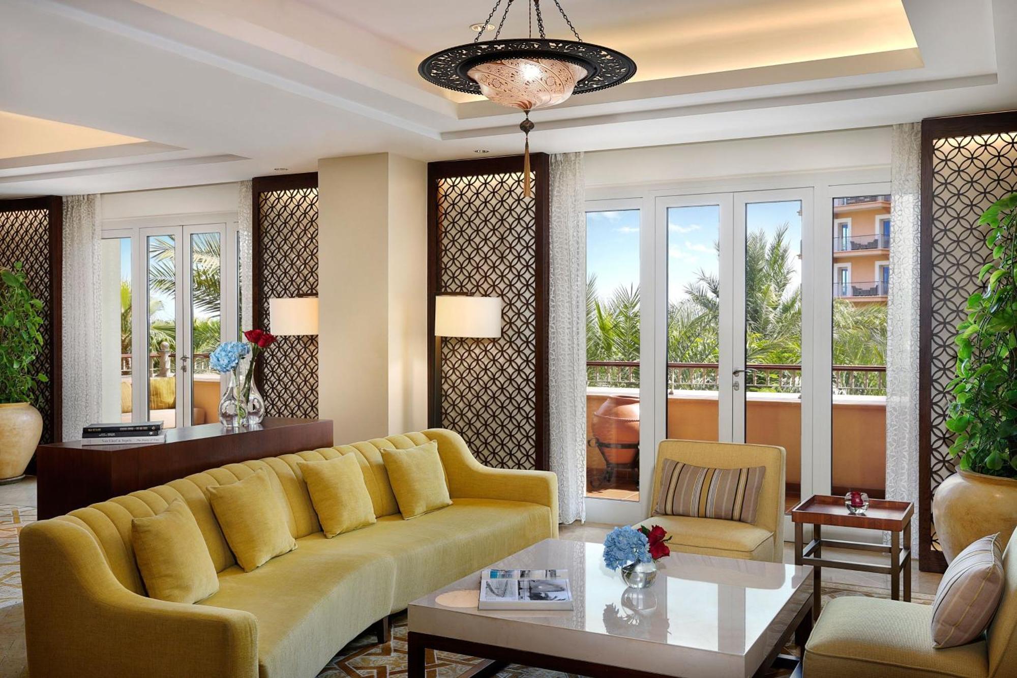 Готель The Ritz-Carlton, Дубай Екстер'єр фото